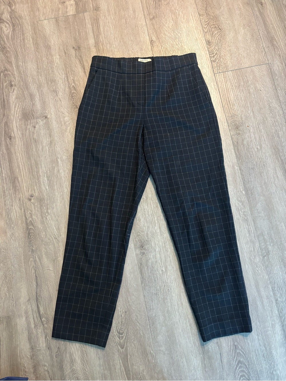 Woman’s Babaton dress pants